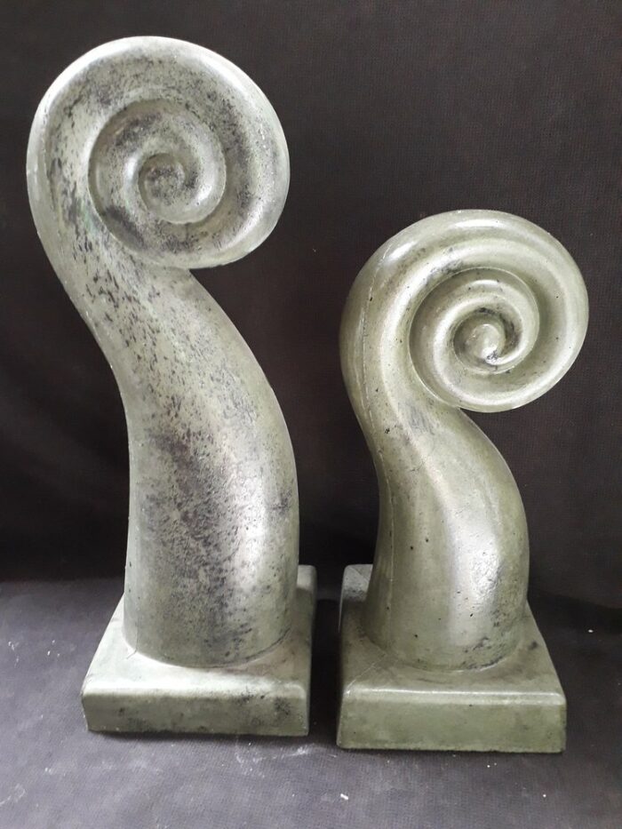Koru - Medium Greenstone